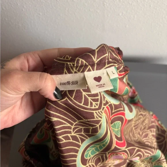 Alix Of BohemiaGogo Chocolate Silk Blouse L